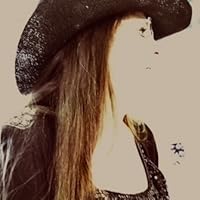 Profile Image for Dee (in the Desert).